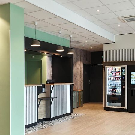 B&B Hotel Cergy Saint-Christophe Gare Bagian luar foto